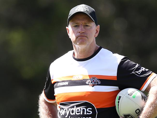 SYDNEY, AUSTRALIA - DECEMBER 07: Wests Tigers coach Michael Maguire watches on  during the Wests Tigers NRL training session at St. Luke's Park North on December 07, 2020 in Sydney, Australia. (Photo by Mark Kolbe/Getty Images)