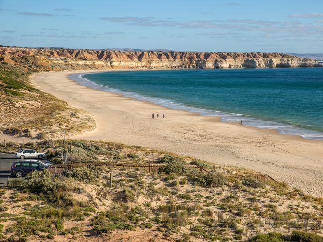ESCAPE Maslin Beach Supplied