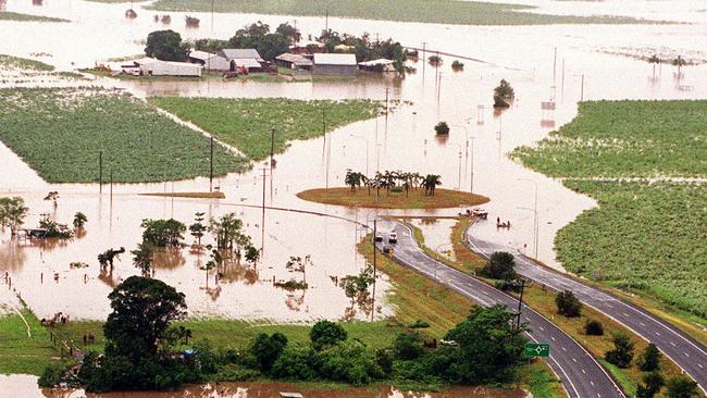 The Bruce Highway at Cairns cut off by floodwaters as a result of Cyclone Steve in 2000. Picture: Anna Rogers