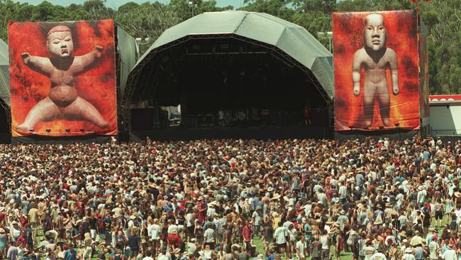 January 17, 1999: More than 38,000 people attended the Big Day out in 1999. 