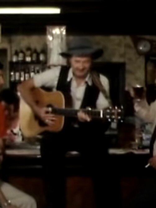 Slim Dusty performing his song ‘Duncan’ at the pub. Picture: YouTube