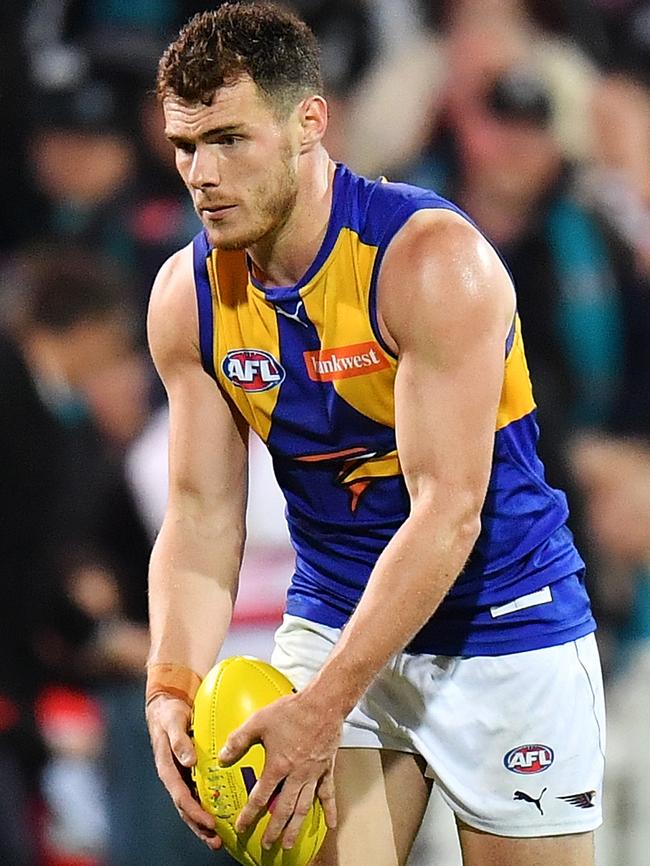 2016 John Worsfold Medallist Luke Shuey.