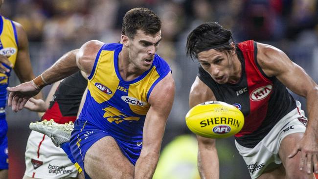 Scott Lycett had an embarrassing miss in the goalsquare. Picture: Getty Images