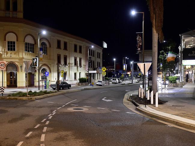 Townsville's Palmer St, Flinders St and The Strand were eerily quiet on Friday night after lockout measures were put in place to prevent the spread of Covid-19. PICTURE: MATT TAYLOR.