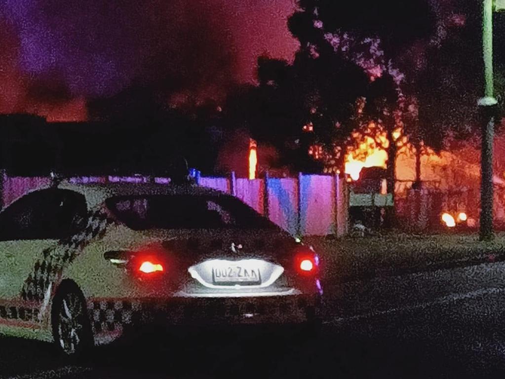 Gulliver House Completely Destroyed In Fire | Townsville Bulletin