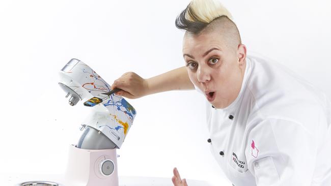 Anna Polyviou won hearts on MasterChef in 2015, now she’s winning hearts again with her flair for sweet treats.