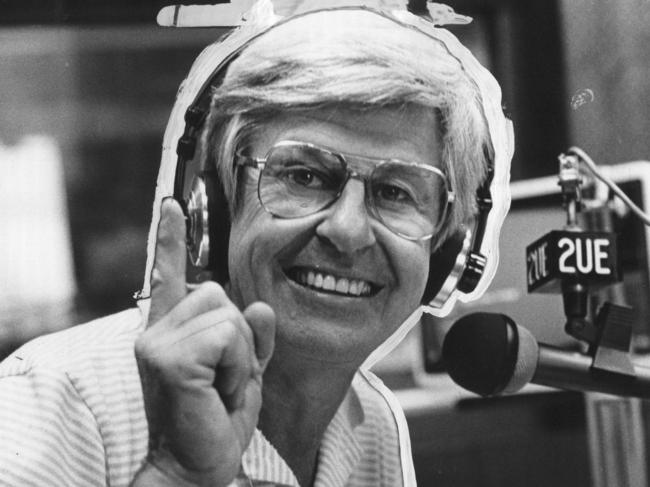 Rogers put 2UE at the top of the radio ratings when he joined the station in 1958.