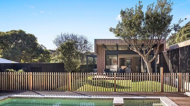 50 Garden St, Blairgowrie, has fetched $3.56m.