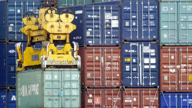 Stevedores at the port have raised the fee they charge for each container they handle, by more than 3000 per cent in 2017.