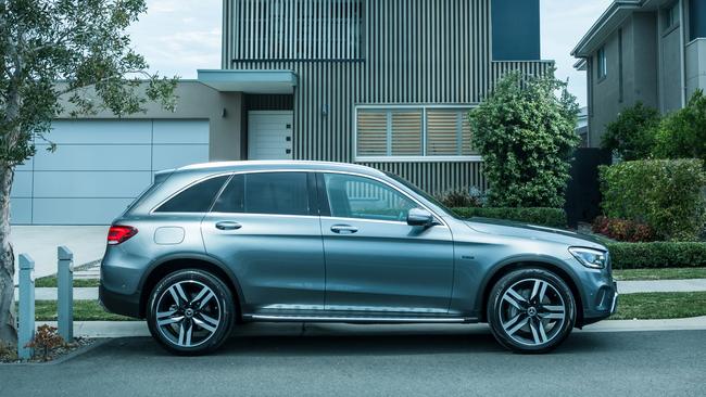 2020 Mercedes-Benz GLC 300e.