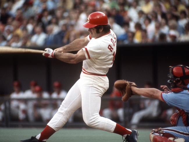 CINCINNATI, OH - CIRCA 1978:  Pete Rose #14 of the Cincinnati Reds bats against the Philadelphia Phillies during a Major League Baseball game circa 1978 at Riverfront Stadium in Cincinnati, Ohio. Rose played for the Reds from 1963-78 and 1984-86. (Photo by Focus on Sport/Getty Images)