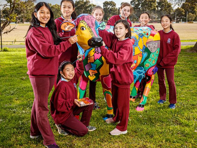 Students from local Knox Gardens Primary School were challenged to unleash their inner Picasso last term, decorating a larger than life fibreglass cow, aptly named Frida Cowlo, as part of an udder-ly fun, curriculum-based learning program, Picasso Cows. Chalindy, Hannah, Summer, Grace, Berith, Queena, Storm and Celine are pictured with the cow at school on Tuesday 30th July, 2019.