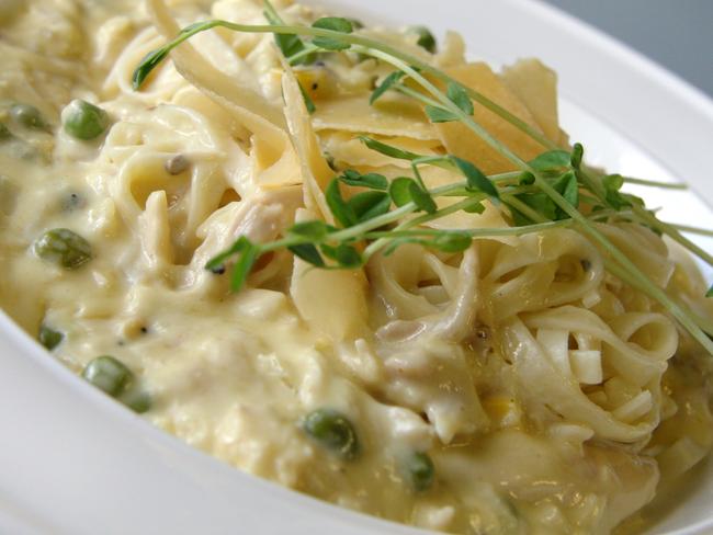 Chicken Fettuccine, at Southside United Sports Club for Rocky Mirror dining.Photo: Tamara MacKenzie / The Morning Bulletin