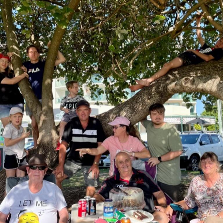 The Croucher clan for Father's Day 2023 at Cotton Tree.