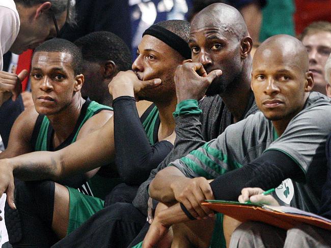 Rajon Rondo planning a reunion for 2008 NBA champion Celtics, but Ray Allen  isn't invited