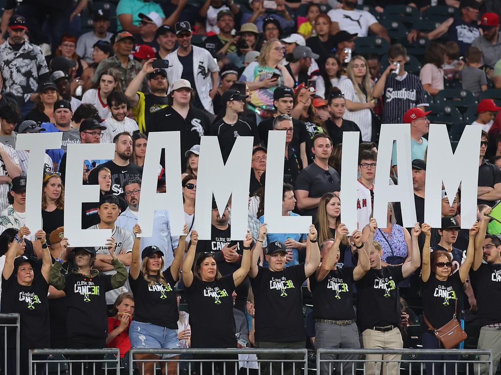 Chicago fans welcome Hendriks back to the field last year. Picture: Michael Reaves (Getty Images)