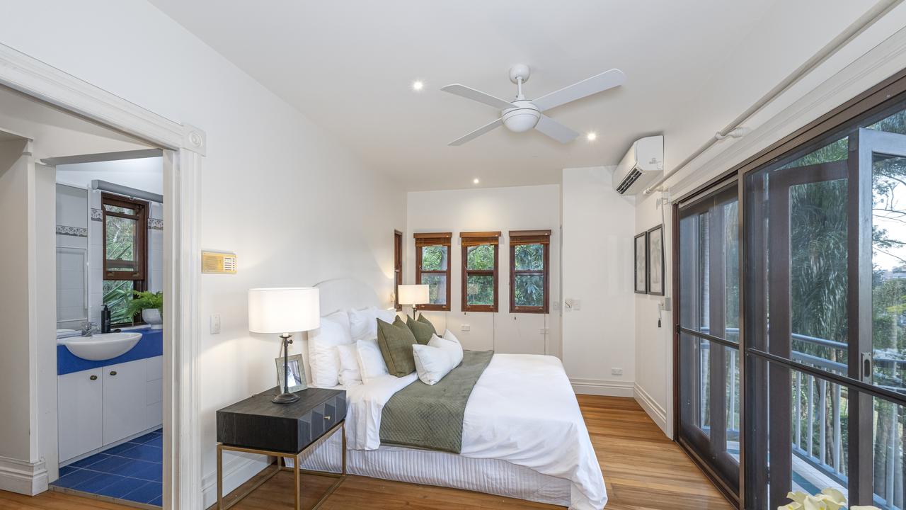 50 Dauphin Tce, Highgate Hill