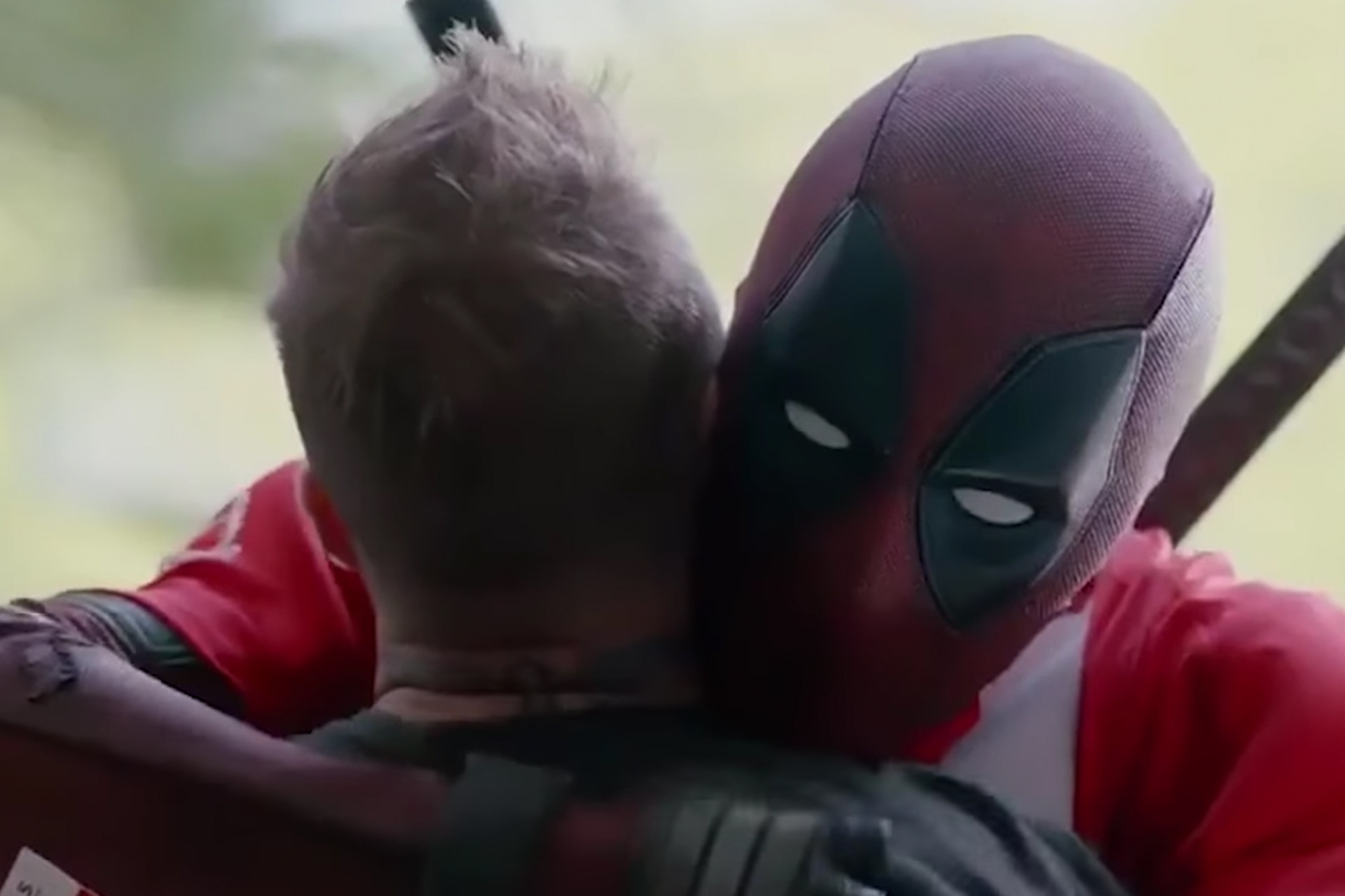 Deadpool trailer. Дэдпул и Дэвид Бекхэм.