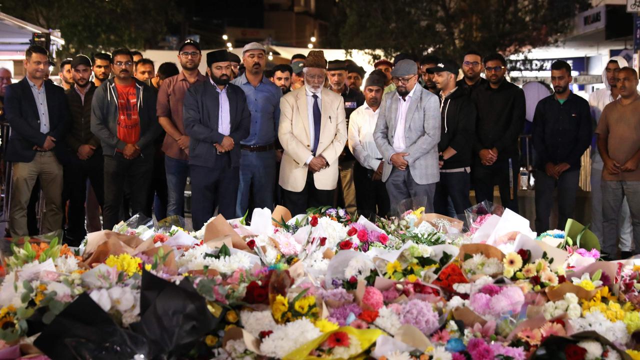 Ahmadi Muslims hold vigil for Faraz Tahir | Townsville Bulletin