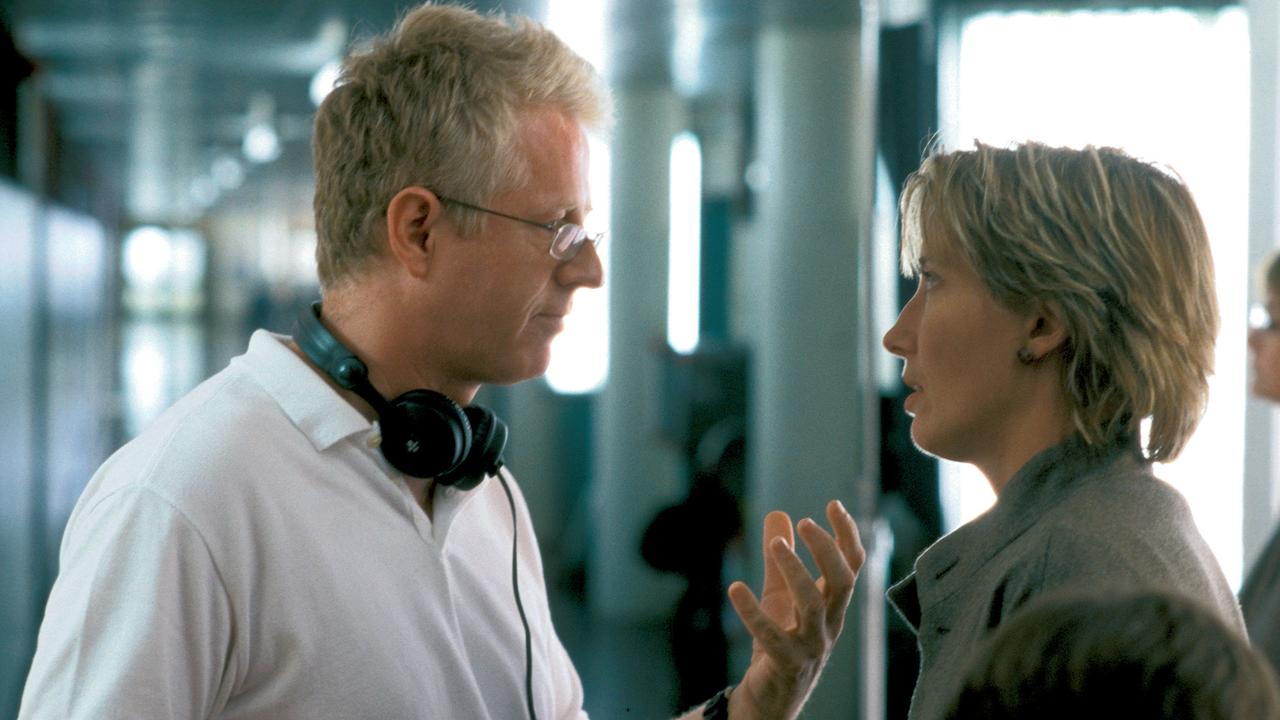 Richard Curtis talking to Emma Thompson on the set of Love Actually.