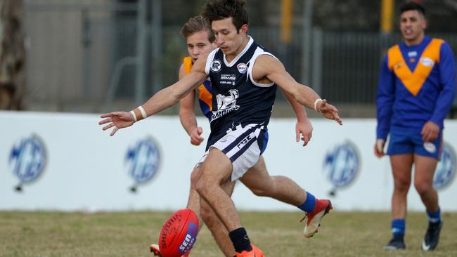 Hoppers Crossing claimed an upset win over Deer Park on Saturday. Picture: Local Legends Photography.