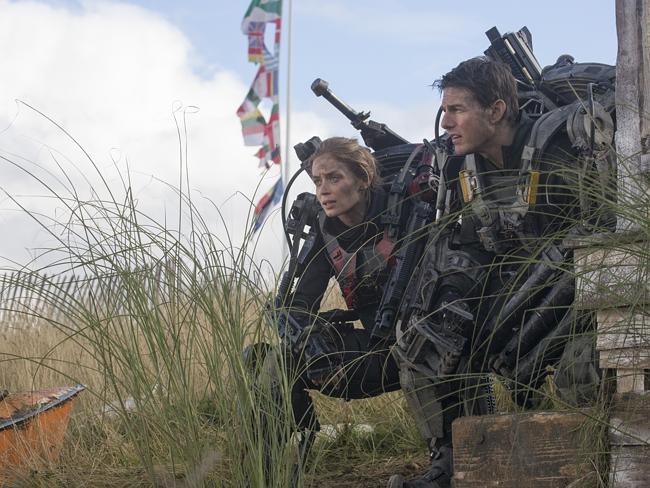 Tom Cruise and Emily Blunt in Edge Of Tomorrow. 