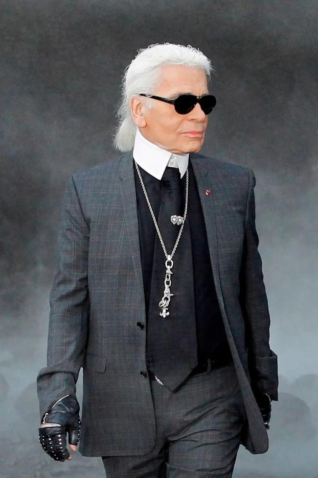 25 of Karl Lagerfeld's most iconic muses - Vogue Australia