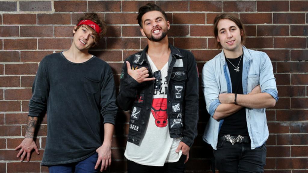 Short Stack 'Gravity' acoustic performance