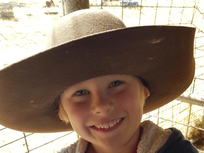 ALICE SPRINGS SCHOOL OF THE AIR. Cooper Sampson
