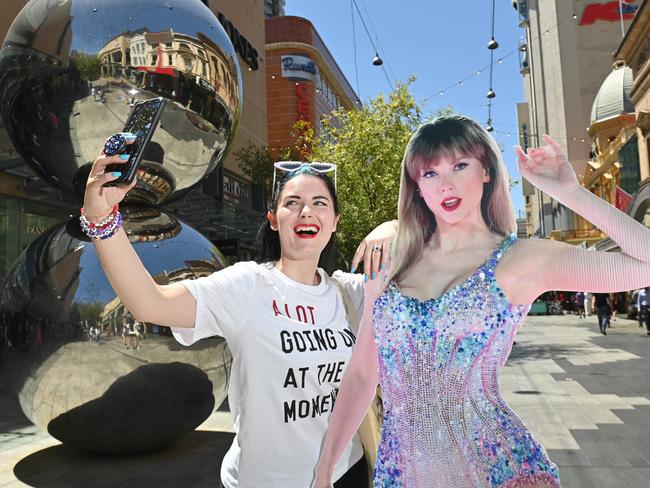 12/2/24. Taylor Swift in Adelaide - Rundle Mall, Malls balls - Fan Justine Gaudreau-Frewster Picture: Keryn Stevens