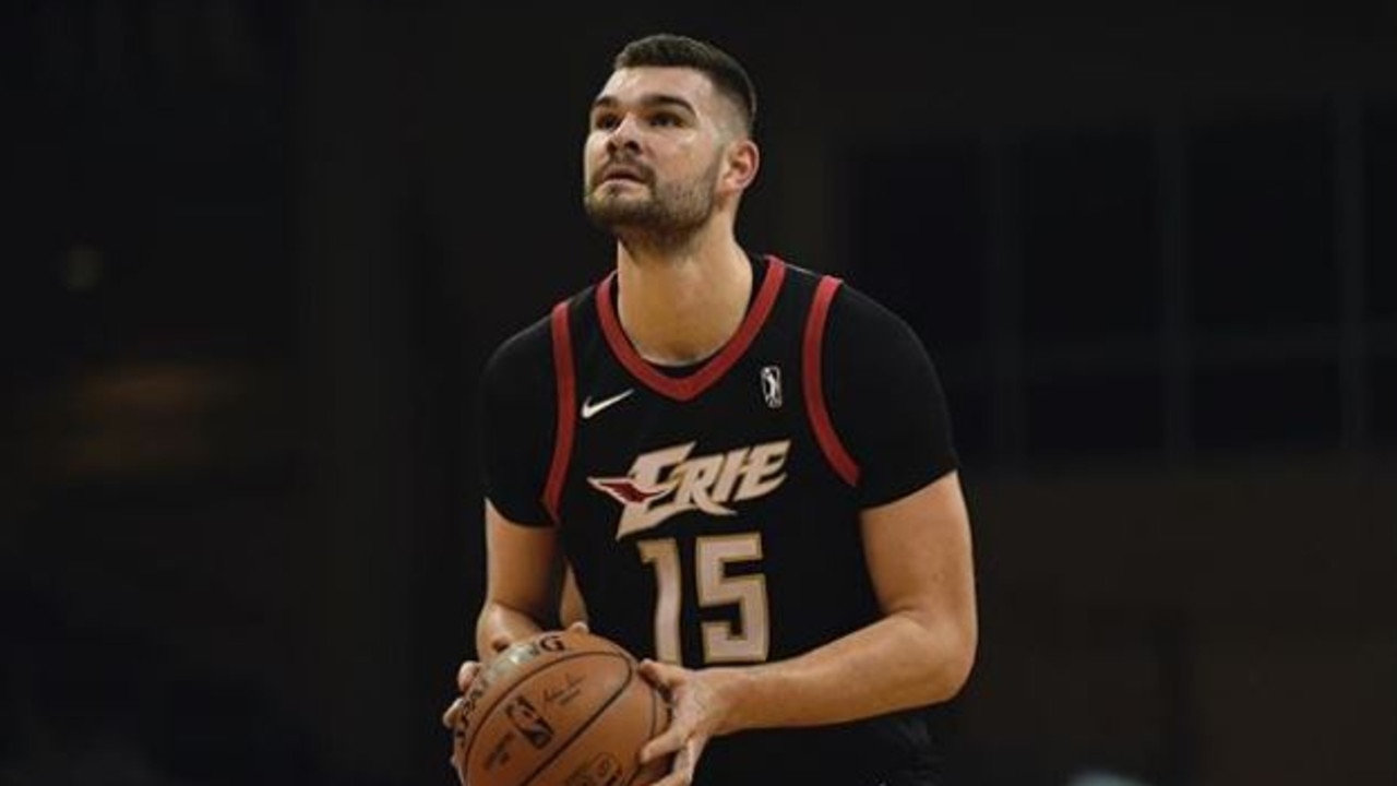 Isaac Humphries has signed a 10-day contract with the Atlanta Hawks.