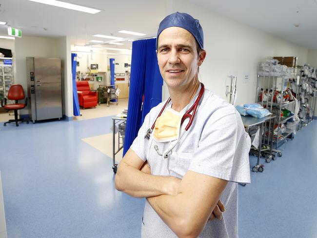 Associate Professor Peter Hopkins, the director of the Queensland Lung Transplant Service at the Prince Charles Hospital. (AAP Image/Josh Woning)