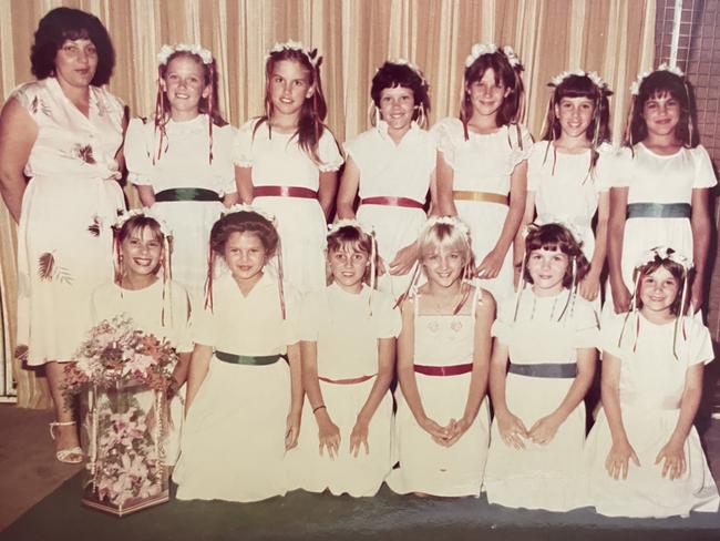 Linda Scott with her maypole girls. She used to teach the maypole dance.