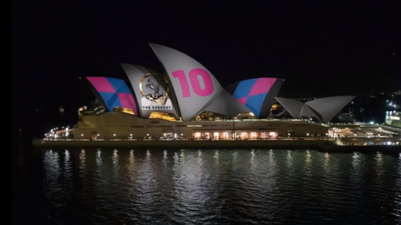 NSW Premier defends decision to allow Everest advertising on Opera House