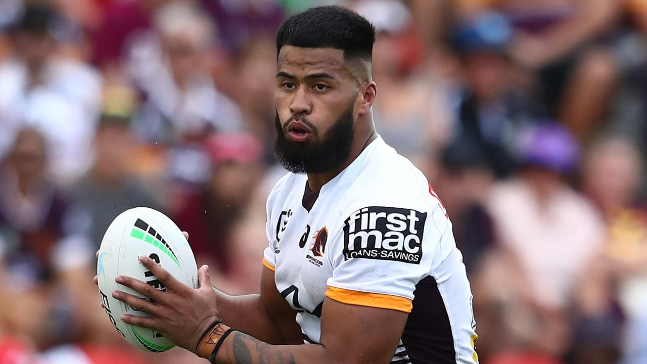 BRISBANE, AUSTRALIA - APRIL 02: Payne Haas of the Broncos runs the ball during the round four NRL match between the New Zealand Warriors and the Brisbane Broncos at Moreton Daily Stadium, on April 02, 2022, in Brisbane, Australia. (Photo by Chris Hyde/Getty Images)