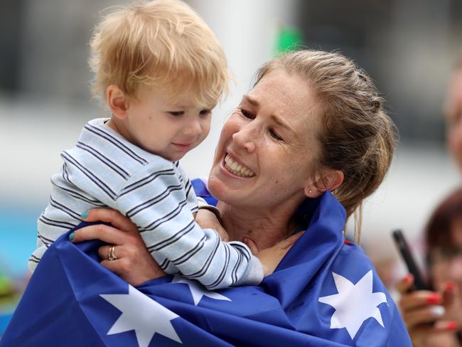 Jessica Stenson with little Billy after her incredible marathon performance. Picture: Getty Images