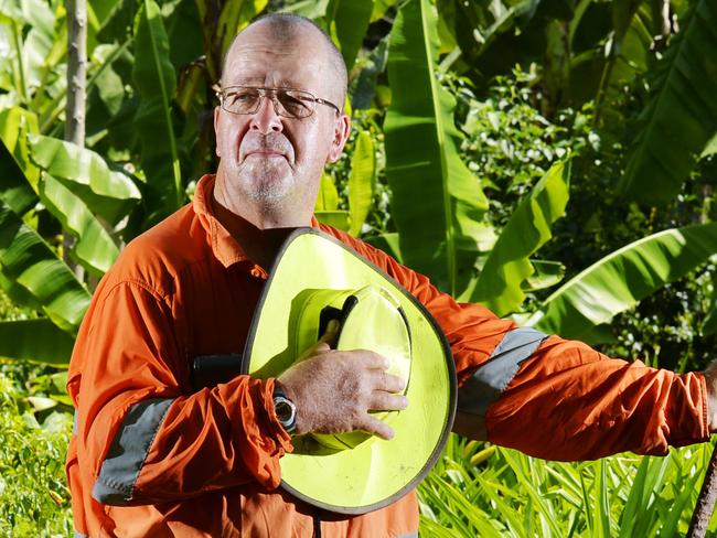 Banana freckle has spread there will be no bananas at the markets in a year, Pieter Bekkers at his Virginia farm Toxandria will have to destroy his banana trees.