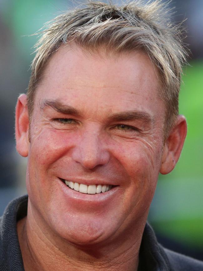 Shane Warne thinks the Aussies are in trouble.