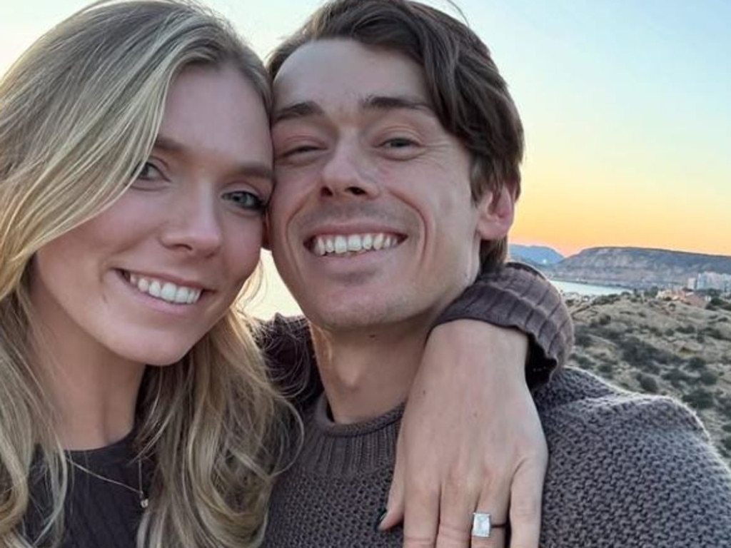 Alex de Minaur and Katie Boulter drop huge personal news. Photo: Instagram