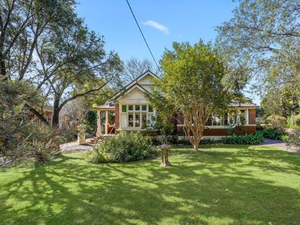 Federation gem, Del Osa, on Appian Way, Burwood, for sale for first time in...
