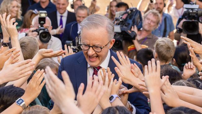 Anthony Albanese visited Winthrop Primary School in the Perth seat of Tangney on Thursday. Picture: Jason Edwards / NewsWire