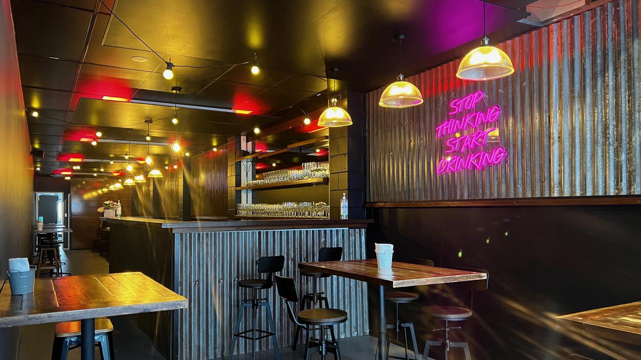 Located on Abbott Street, across from the Night Markets, is Katch Up Bar & Restaurant, the perfect place to hang out with mates for a bite and a drink before hitting the town.