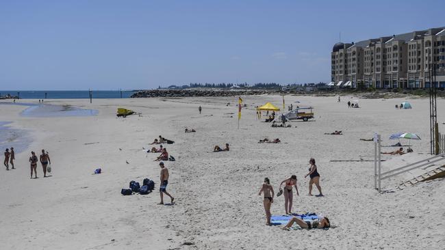 Adelaide is tipped for a top of 39C on Saturday and 36C for both Sunday and Monday to round out the long weekend. Picture: NCA NewsWire/ Roy VanDerVegt