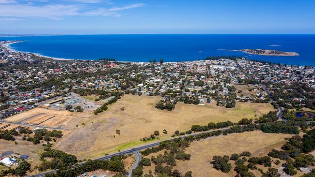 Victor Harbor Council has done a business case finding that new boating infrastructure allowing the docking of cruise ship tender boats would bring a $118m economic boost to the state’s economy over two decades. Picture: Leedwell