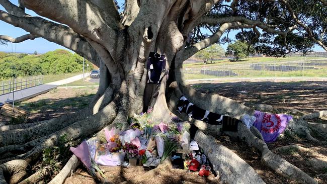 A memorial was erected by friends and family of 17-year-old Isaac Hartley at the top of Banyan Hill in Ballina. Picture: Javier Encalada