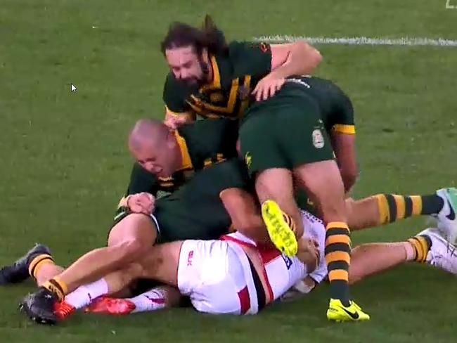 Kangaroos tackling technique during World Cup.