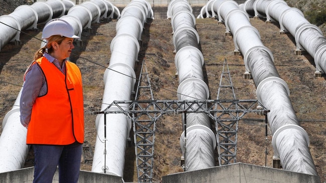 Queensland will have world's biggest pumped hydroelectric power plant.