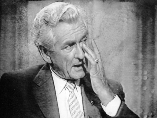 Prime Minister Bob Hawke wipes a tear away on TV show Newsworld after admitting to having been unfaithful to his wife. Picture: Channel 7