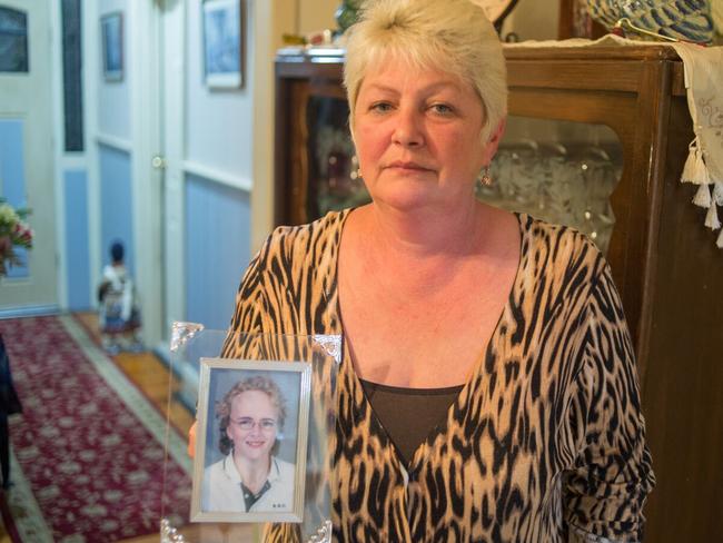 Karen Fraser with her favourite picture of her missing daughter, Krystal. Picture: Jamie Duncan