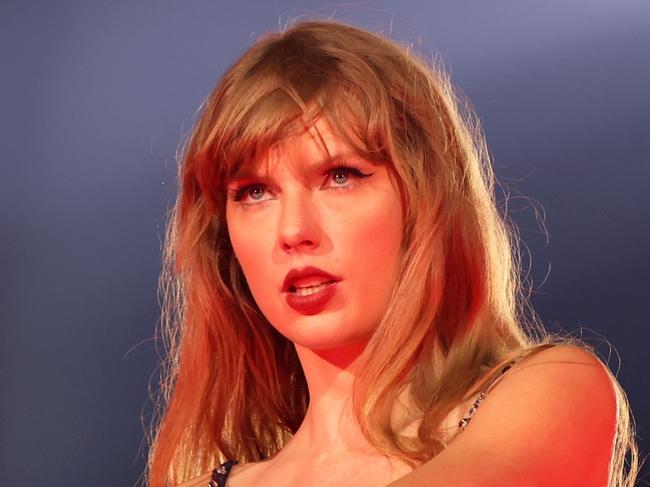 DETROIT, MICHIGAN - JUNE 09: EDITORIAL USE ONLY Taylor Swift performs onstage during "Taylor Swift | The Eras Tour " at Ford Field on June 09, 2023 in Detroit, Michigan. (Photo by Scott Legato/TAS23/Getty Images for TAS Rights Management)